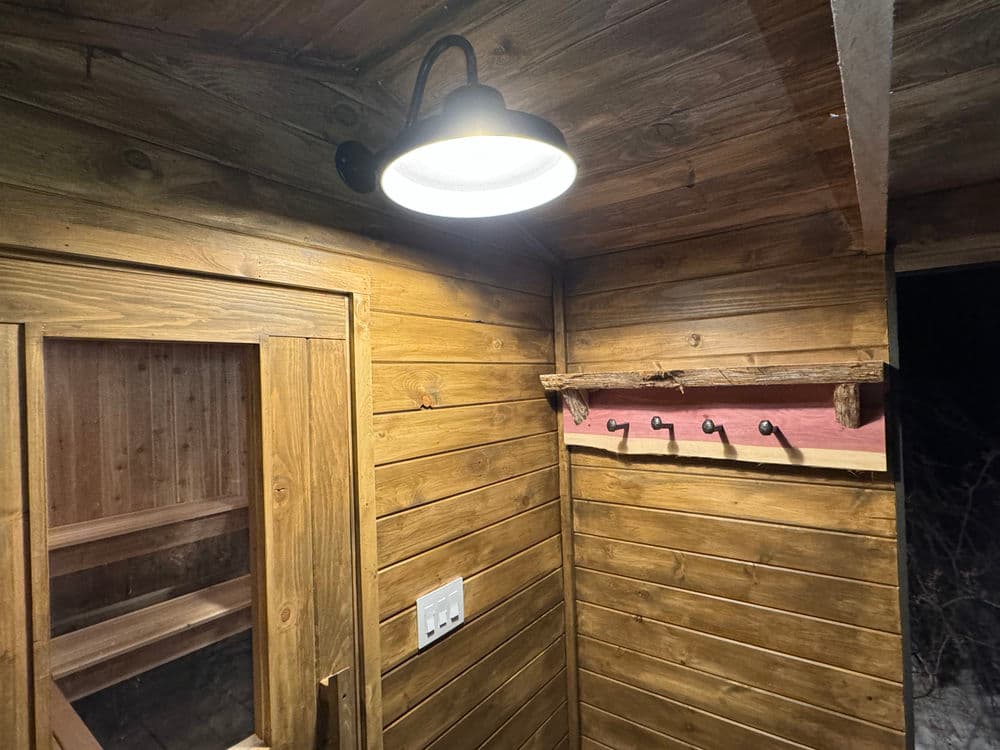 Gallery photos for Custom Mobile Sauna for Central Minnesota Retreats: Image #1