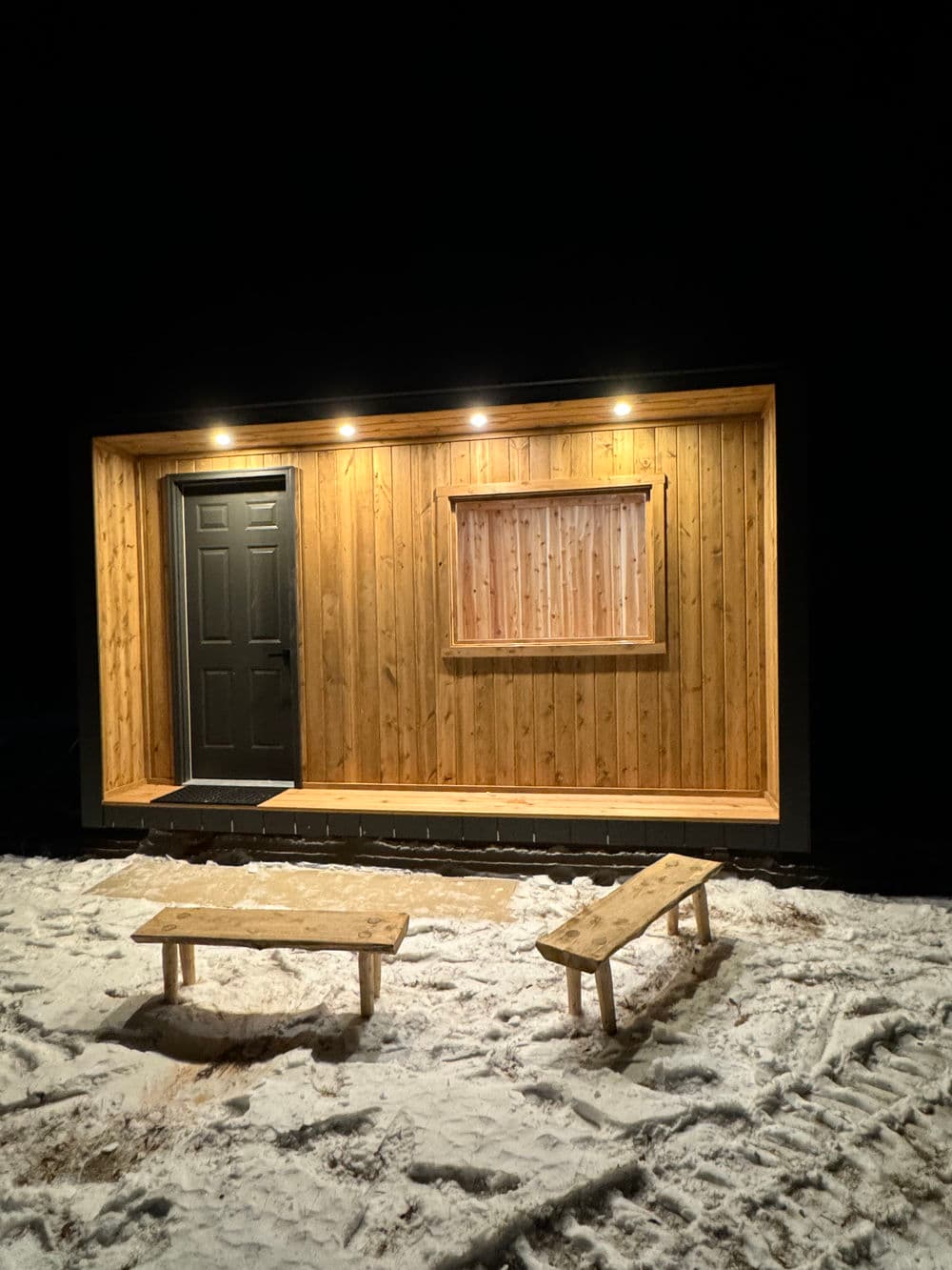 Custom Wood-Fired Sauna with a View over Big Lake in Wisconsin image