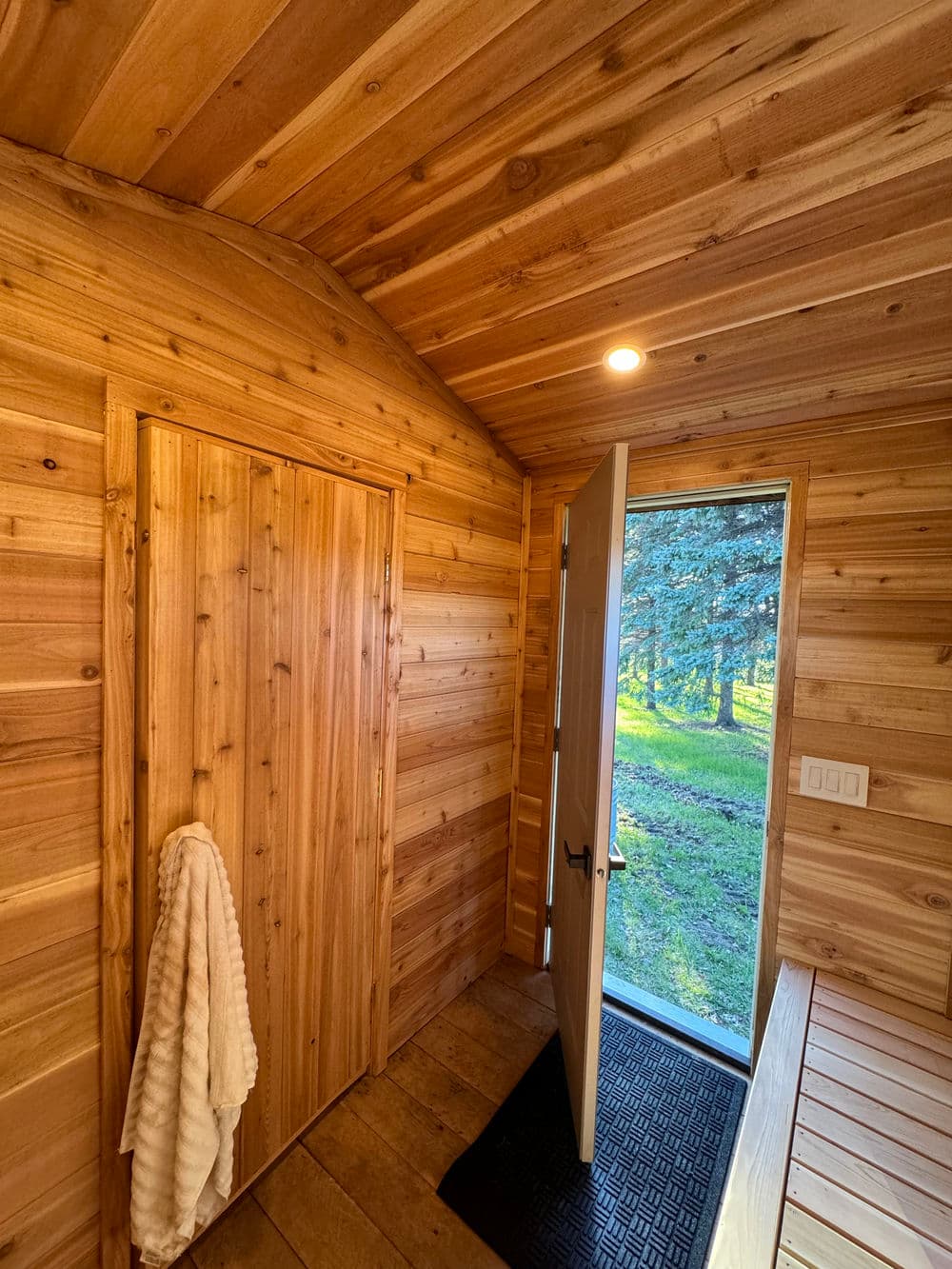 Gallery photos for Custom Northern Steam Sauna Featuring Shou Sugi Ban Cladding in Becker: Image #2