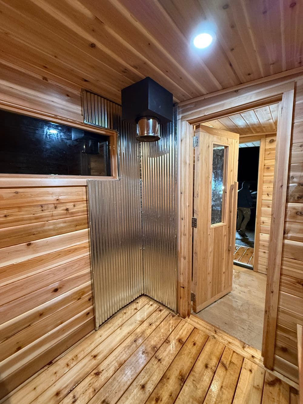 Gallery photos for Crafting Community: A Hand-Built Sauna for a Local Church Event: Image #2