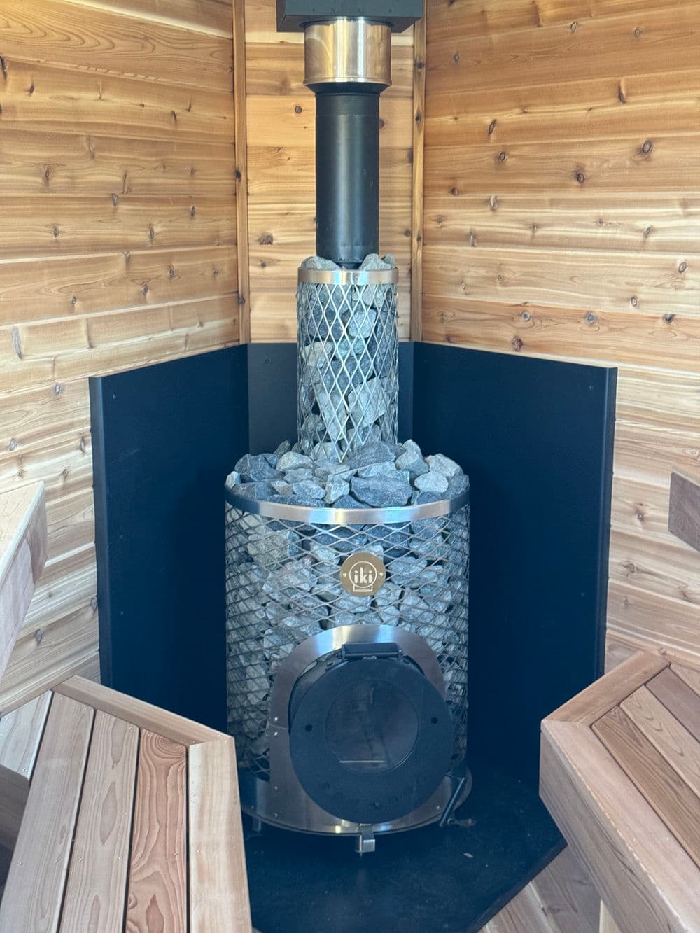 Gallery photos for Custom 8x16 Mobile Sauna Built for the North Metro: Image #2